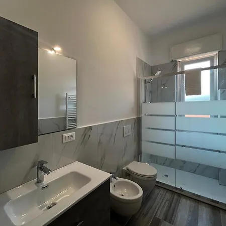 Giano Host - Vespucci Apartamento Génova