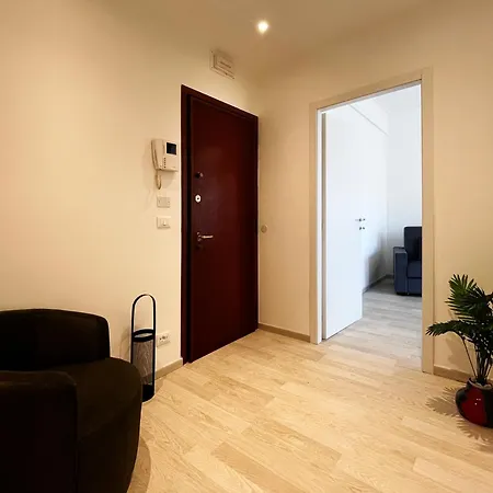 Giano Host - Vespucci Apartment