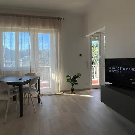 Giano Host - Vespucci Apartment *